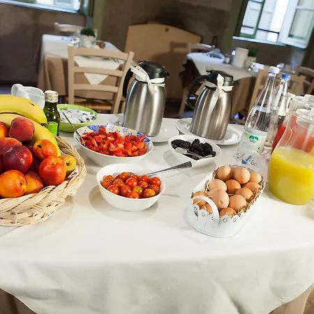 Alojamento de Acomodação e Pequeno-almoço Botton D'oro 4*