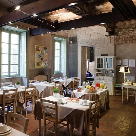 Couette-café Botton D'oro