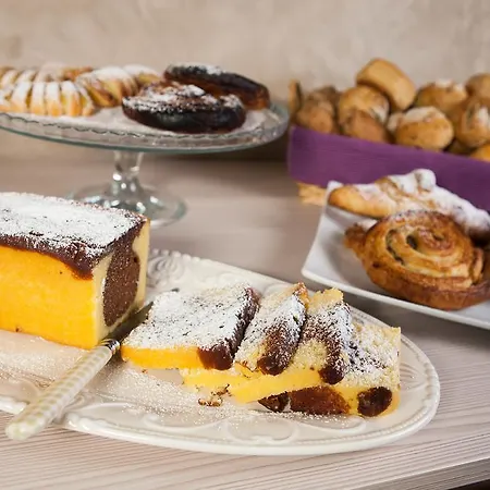 Alojamento de Acomodação e Pequeno-almoço Botton D'oro 4*