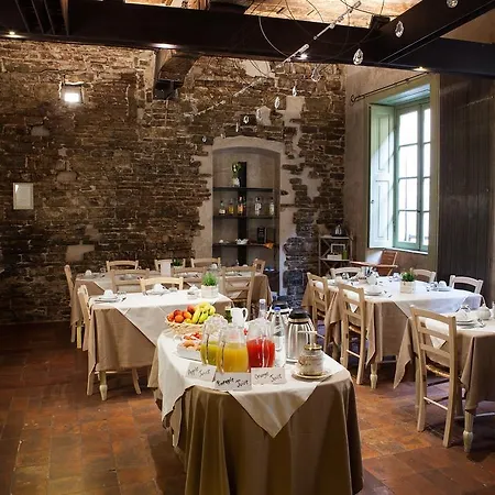 Couette-café Botton D'oro 4*