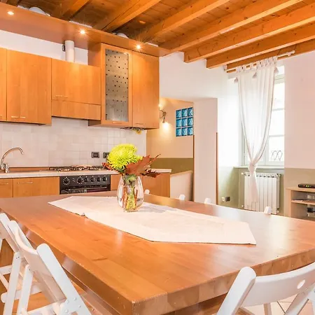 Alojamento de Acomodação e Pequeno-almoço Botton D'oro 4*