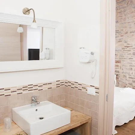 Alojamento de Acomodação e Pequeno-almoço Botton D'oro Bérgamo