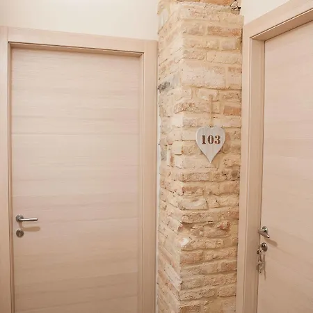 Botton D'oro ベッド・アンド・ブレックファスト 4*