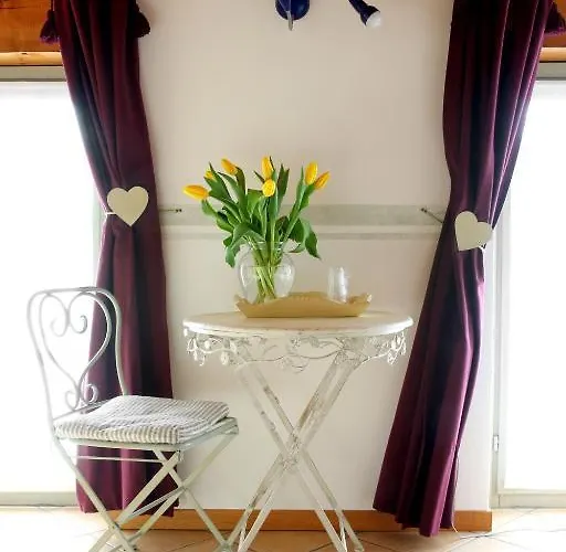 Oda ve Kahvaltı Botton D'oro